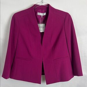 Brand new! Kasper Fuchsia Women's Blazer. Size 8P
